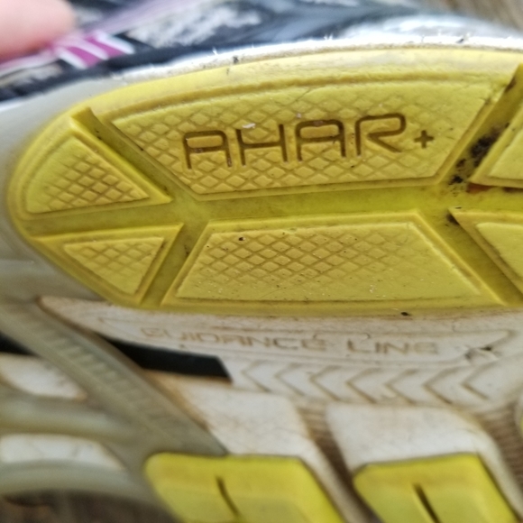 Women's ASICS gel GT 2000 shoes sz 9 - Picture 7 of 10